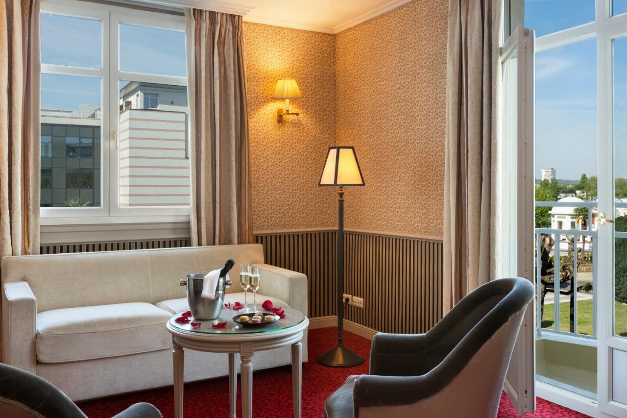 Hotel Barriere Le Grand Hotel Enghien-Les-Bains Ngoại thất bức ảnh